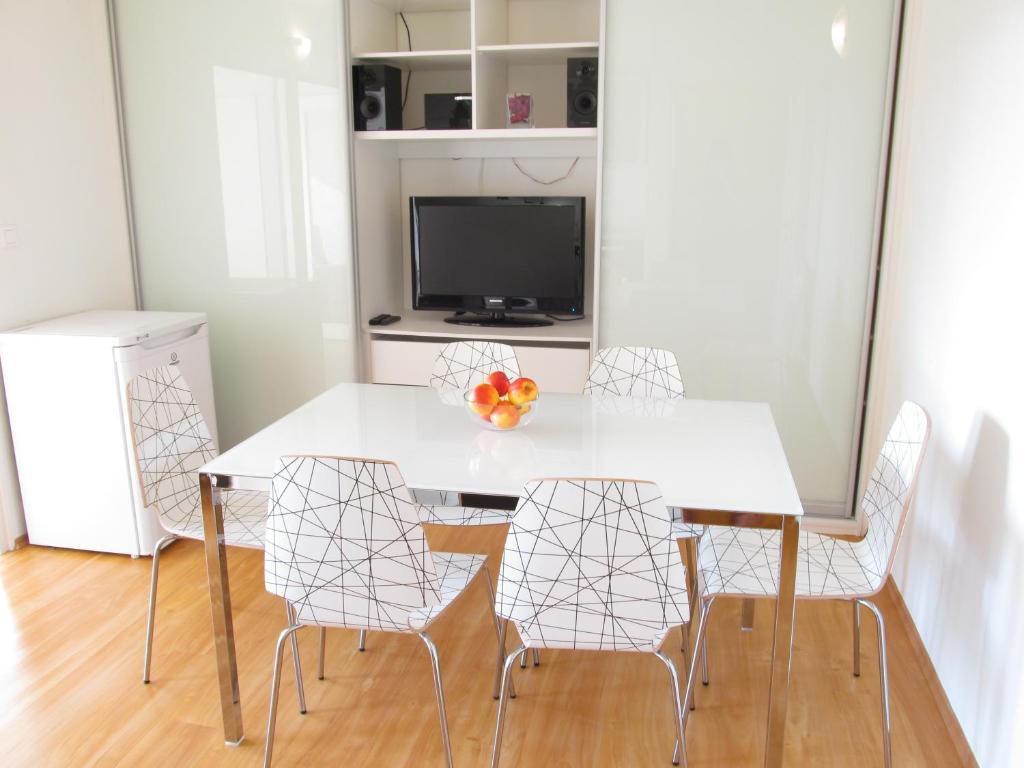 Golden Family Apartments Prag Rum bild