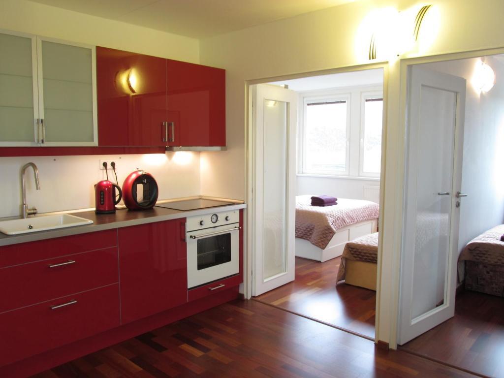 Golden Family Apartments Prag Rum bild